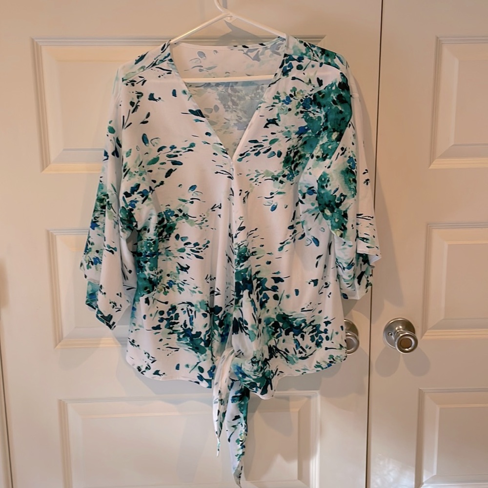 Tie front top